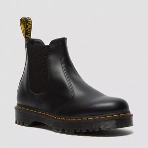 Dr. Martens Black Leather Boots

2976 BEX SMOOTH LEATHER CHELSEA BOOTS
